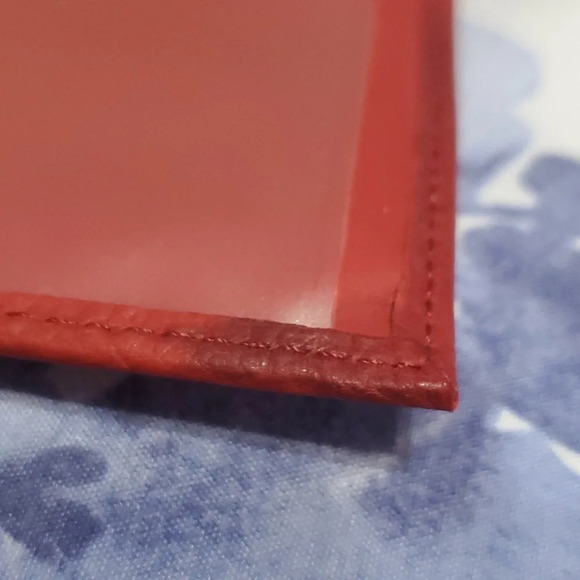 New Rolfs Essentials Women's Zip Back Red Checkbook Wallet - Picture 12 of 12